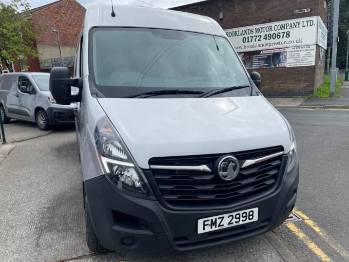 2025 Vauxhall Movano