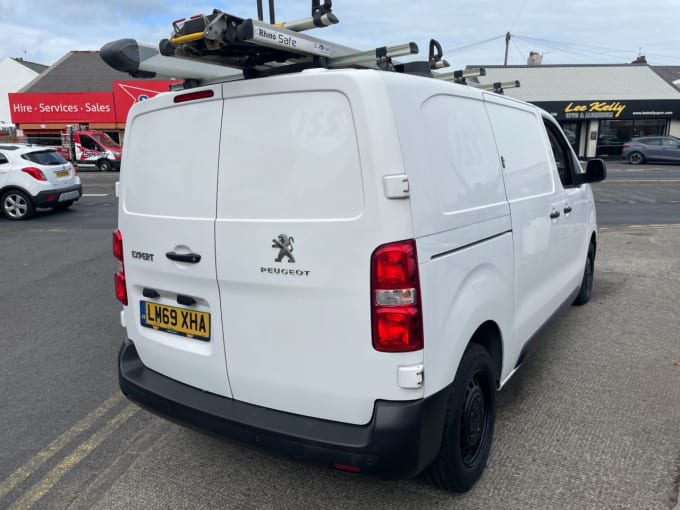 2025 Peugeot Expert