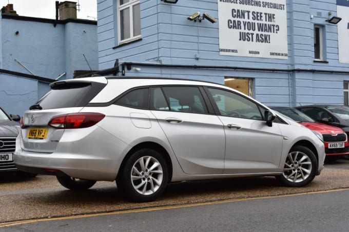 2019 Vauxhall Astra