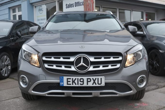 2019 Mercedes Gla-class