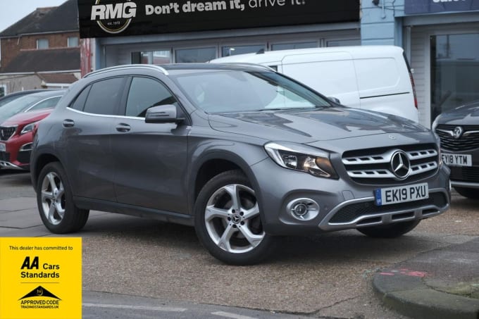 2019 Mercedes Gla-class