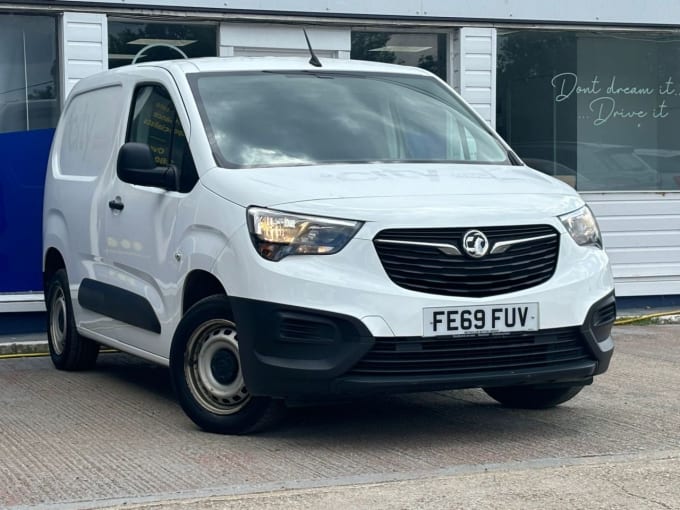 2024 Vauxhall Combo