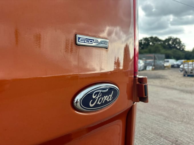 2024 Ford Transit Custom