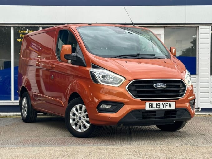 2024 Ford Transit Custom