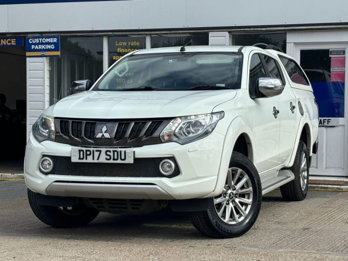 2024 Mitsubishi L200