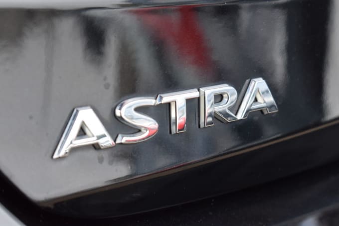 2025 Vauxhall Astra