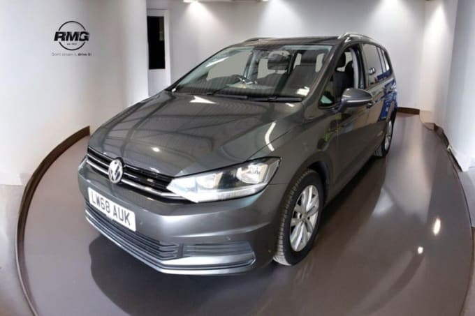 2024 Volkswagen Touran