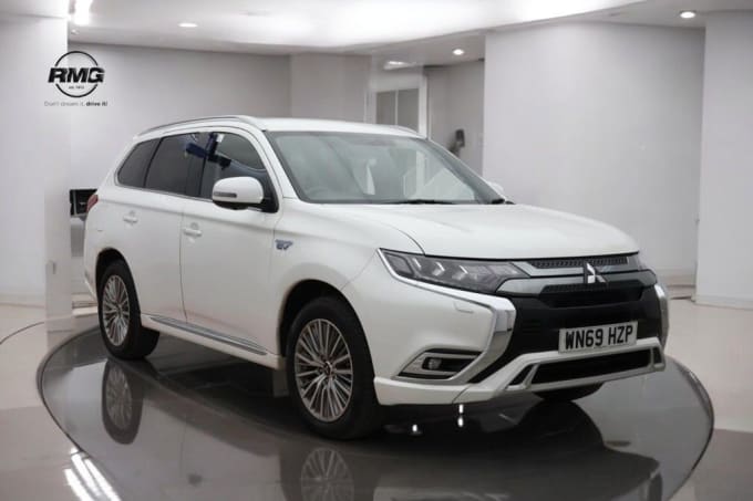 2024 Mitsubishi Outlander