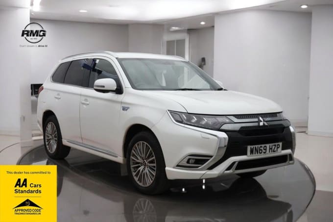 2024 Mitsubishi Outlander