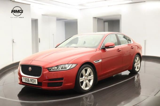 2024 Jaguar Xe