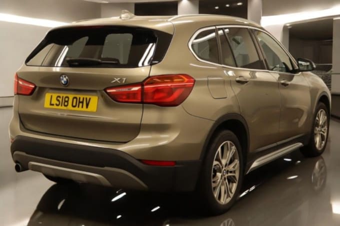 2025 BMW X1