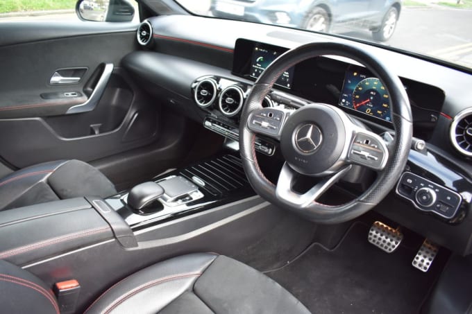 2025 Mercedes-benz A-class