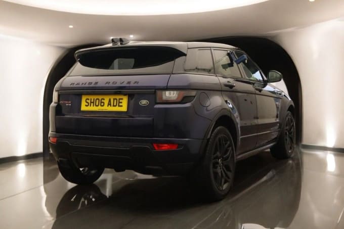 2025 Land Rover Range Rover Evoque