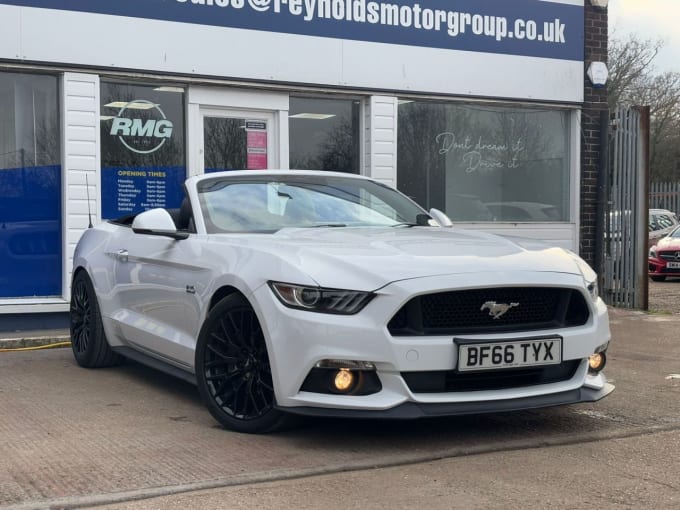 2025 Ford Mustang