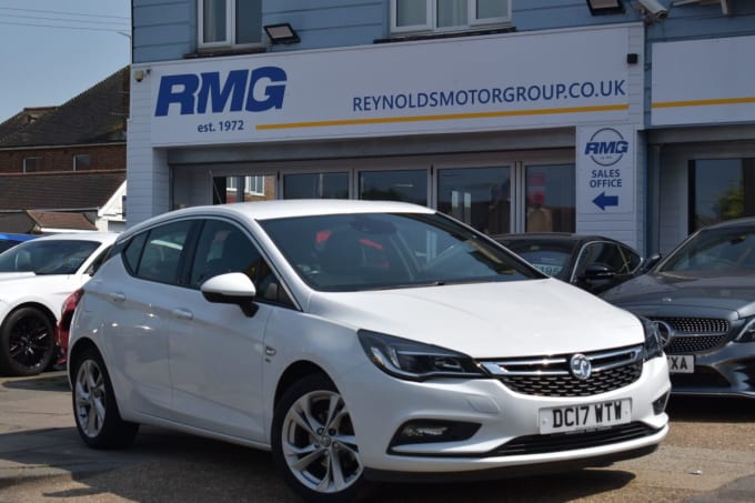 2025 Vauxhall Astra