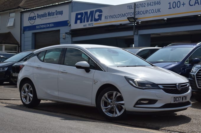 2025 Vauxhall Astra