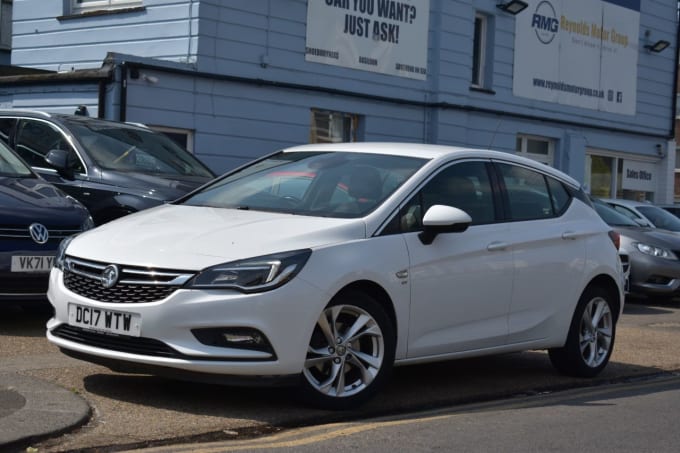 2025 Vauxhall Astra