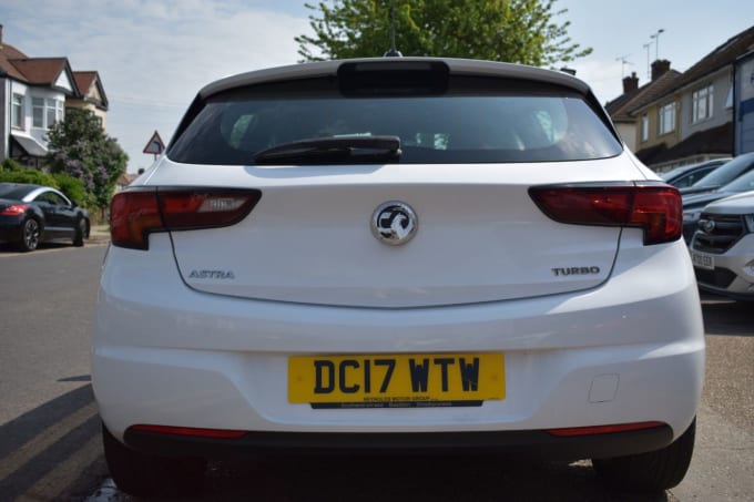 2025 Vauxhall Astra
