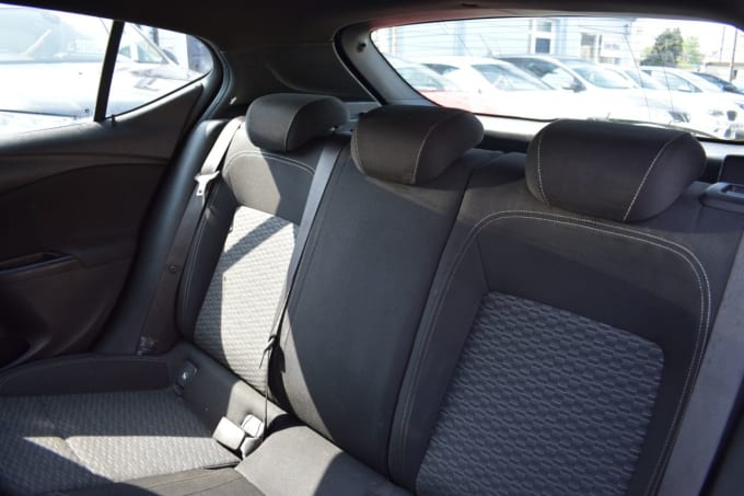 2025 Vauxhall Astra