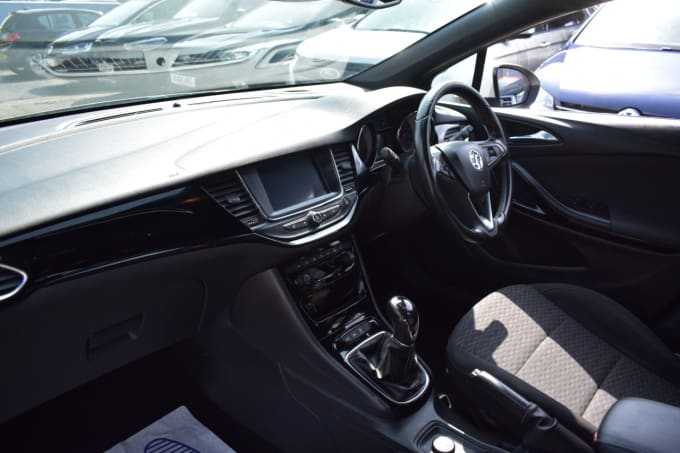2025 Vauxhall Astra