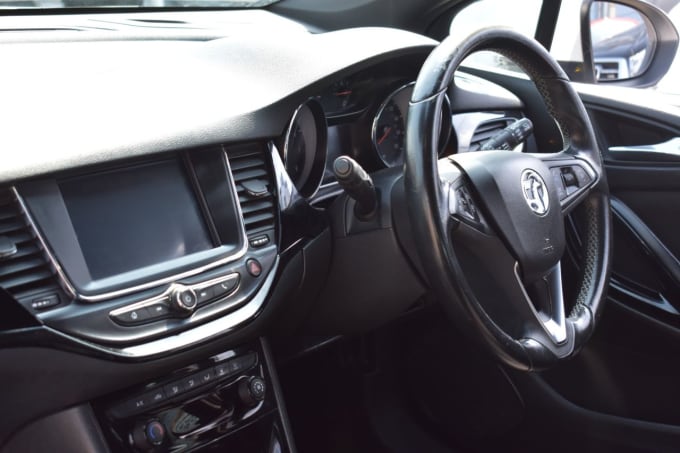2025 Vauxhall Astra