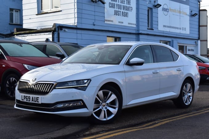 2025 Skoda Superb