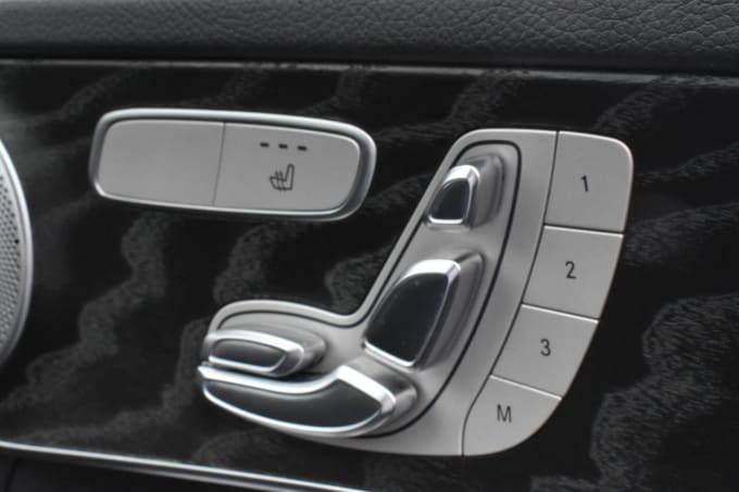 2025 Mercedes-benz C-class