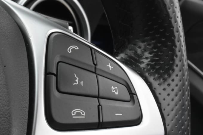 2025 Mercedes-benz C-class