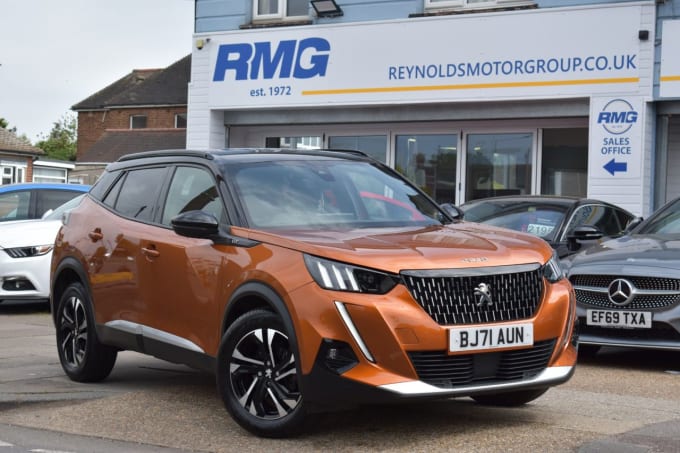 2025 Peugeot 2008