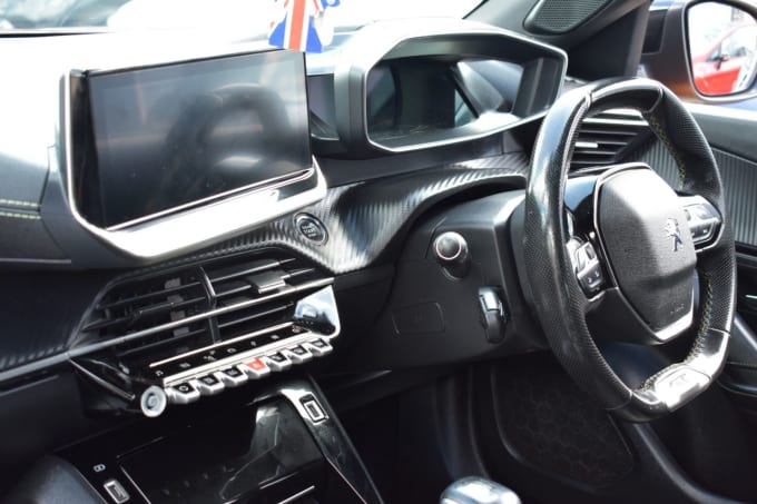 2025 Peugeot 2008