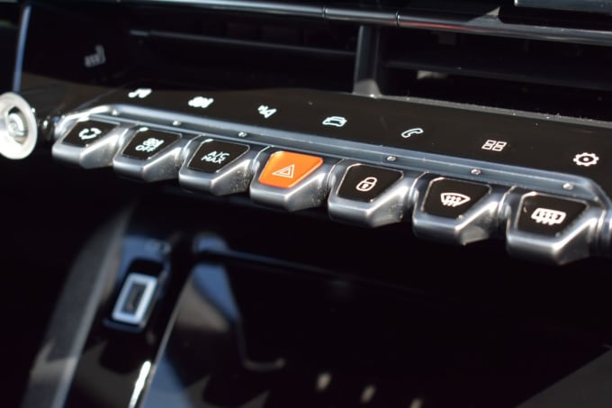 2025 Peugeot 2008
