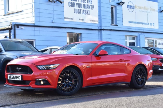 2025 Ford Mustang