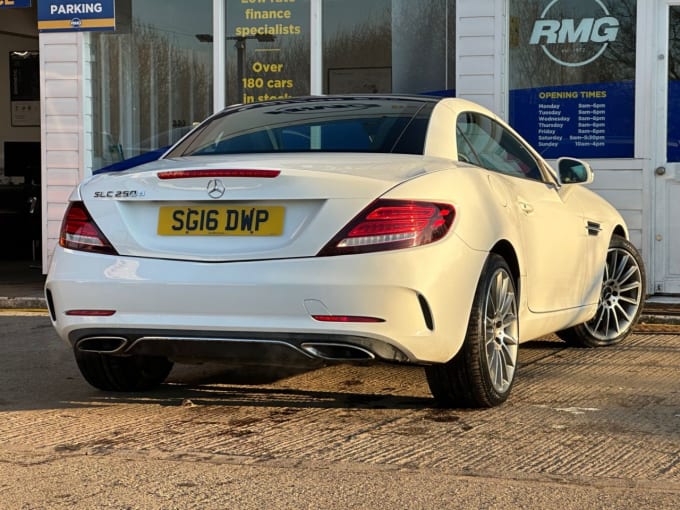 2025 Mercedes-benz Slc