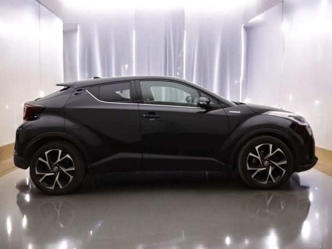 2025 Toyota C-hr