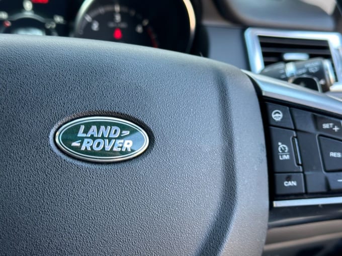 2025 Land Rover Discovery Sport