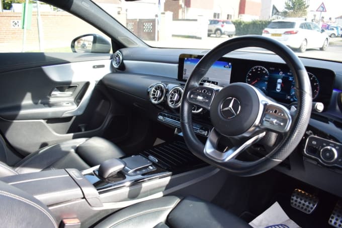 2025 Mercedes-benz Cla