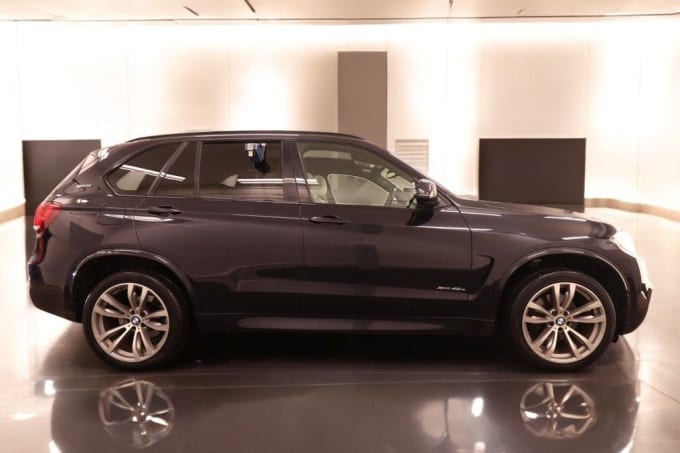 2025 BMW X5