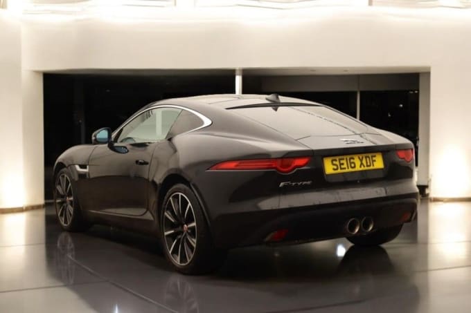 2025 Jaguar F-type