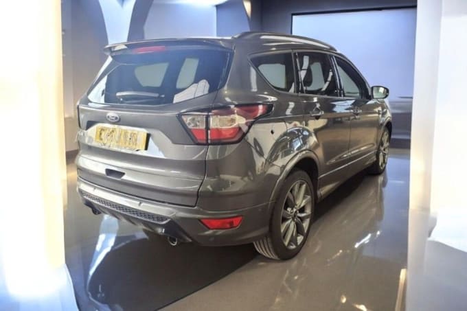 2025 Ford Kuga