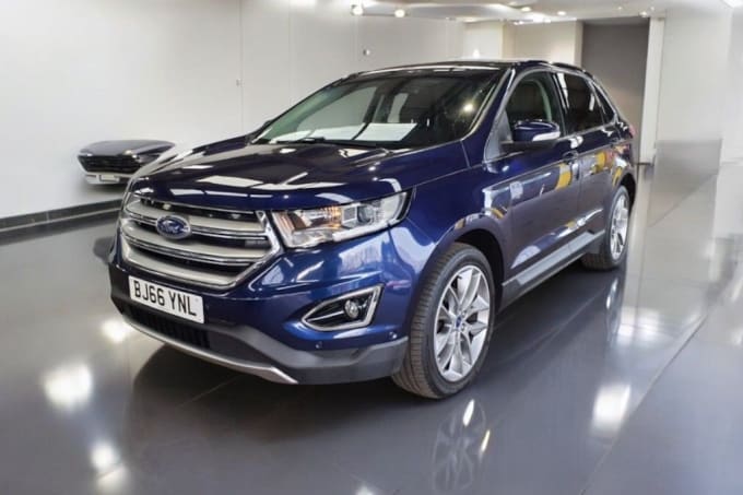 2025 Ford Edge