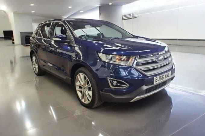 2025 Ford Edge