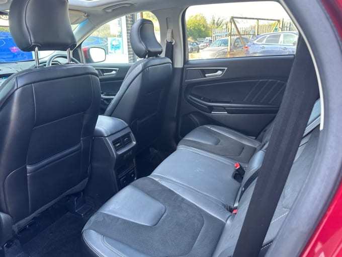 2025 Ford Edge