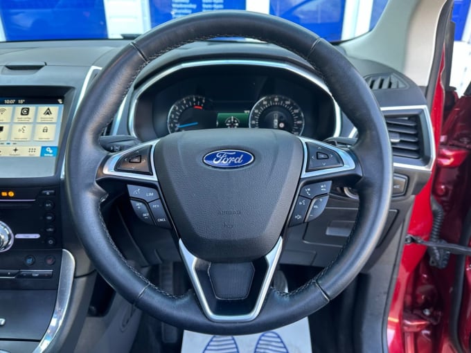 2025 Ford Edge
