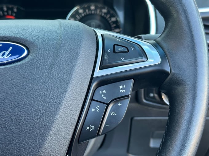 2025 Ford Edge