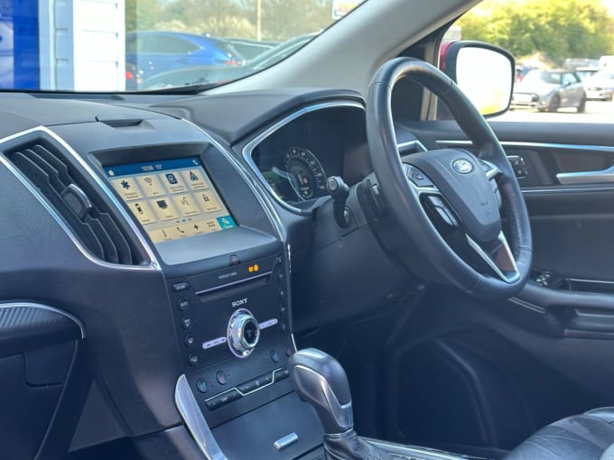 2025 Ford Edge