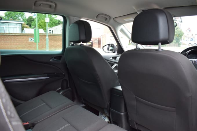 2025 Vauxhall Zafira Tourer