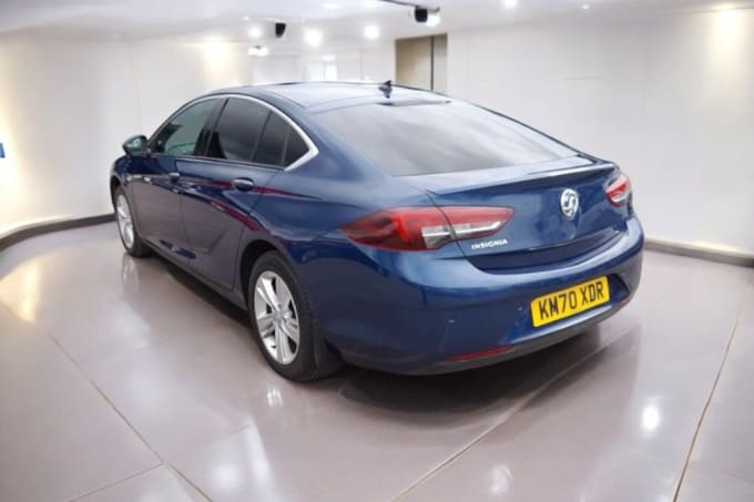 2025 Vauxhall Insignia