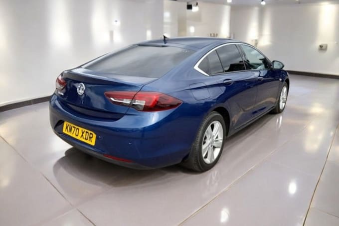 2025 Vauxhall Insignia