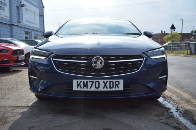 2025 Vauxhall Insignia