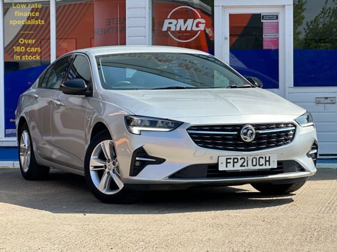 2025 Vauxhall Insignia